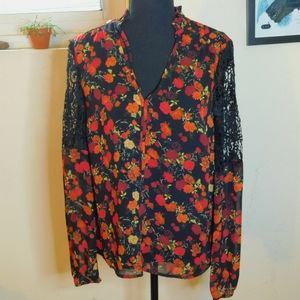 Guess floral blouse with lace sleeves